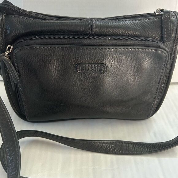 Fossil Vintage Black Leather Crossbody Bag - Picture 2 of 11